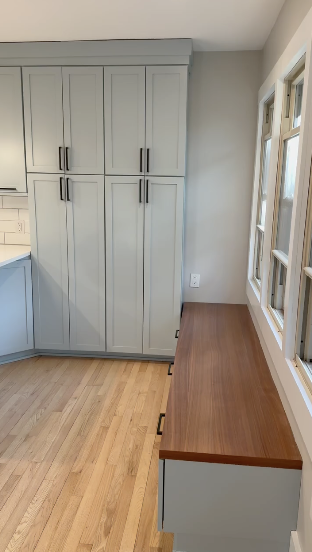 Clean painted Cabinets